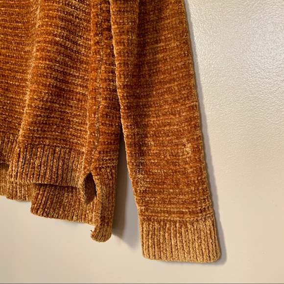 PINK ROSE - deep golden yellow sweater Sz S - Picture 4 of 6